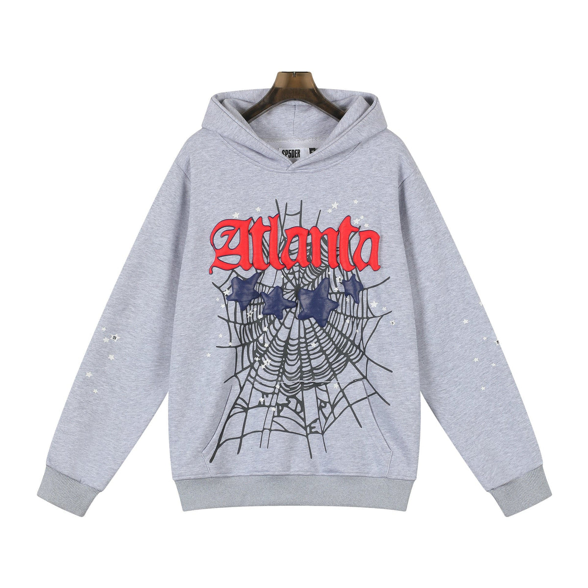 The Sp5der “Atlanta Web” Hoodie in grey/red/navy features “Atlanta” in red gothic font, a black spiderweb and spiders on the front. This 440GSM heavyweight oversized pullover delivers bold streetwear style and lasting comfort.