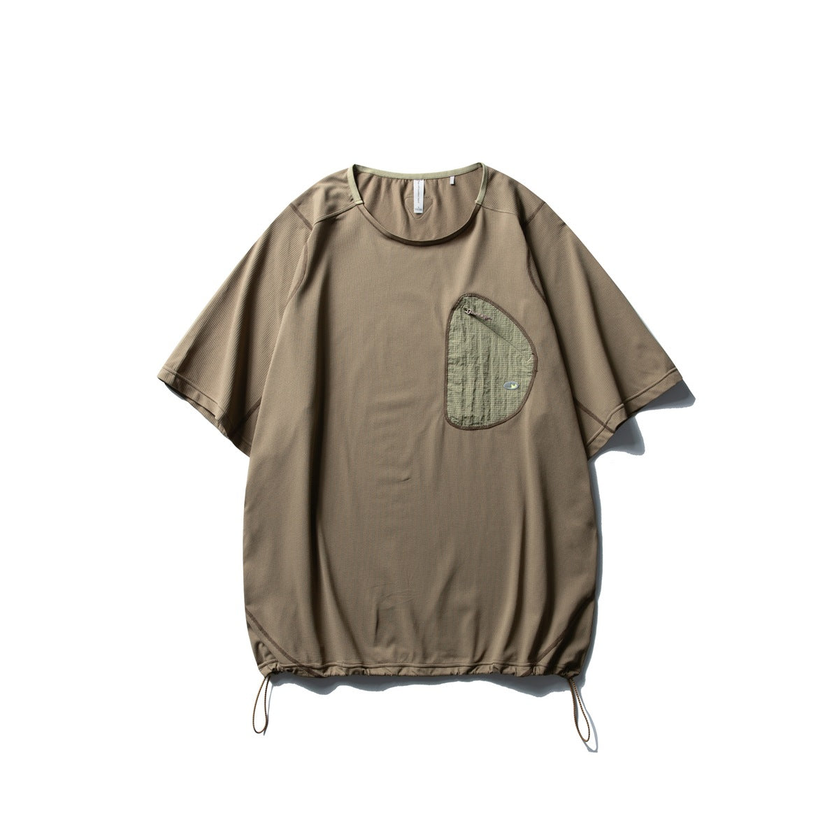 Taupe brown short-sleeve T-shirt with olive asymmetric zip chest pocket and drawcord hem