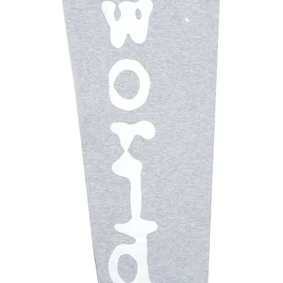 Elevate your streetwear with 100% cotton Sp5der Sweatpants for Men—grey joggers featuring a bold graphic print and relaxed fit, perfect for any collection.